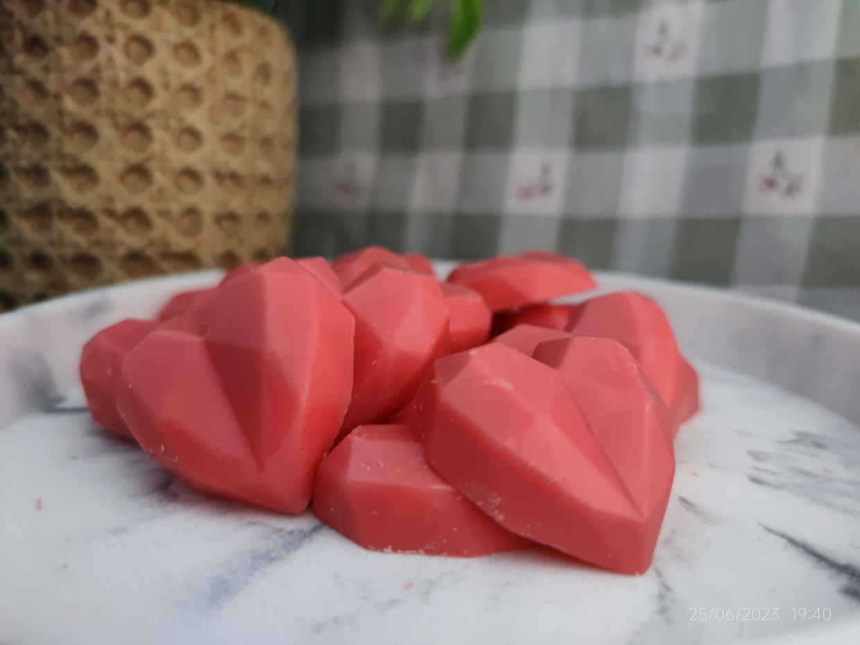 Enhancing Your Space With Wax Melts: A Quick Guide